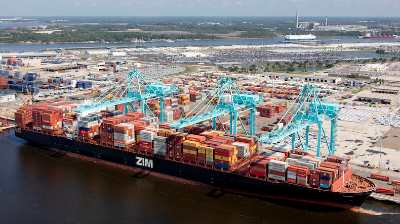The Development of Atlantic Ports and Their Historical Significance